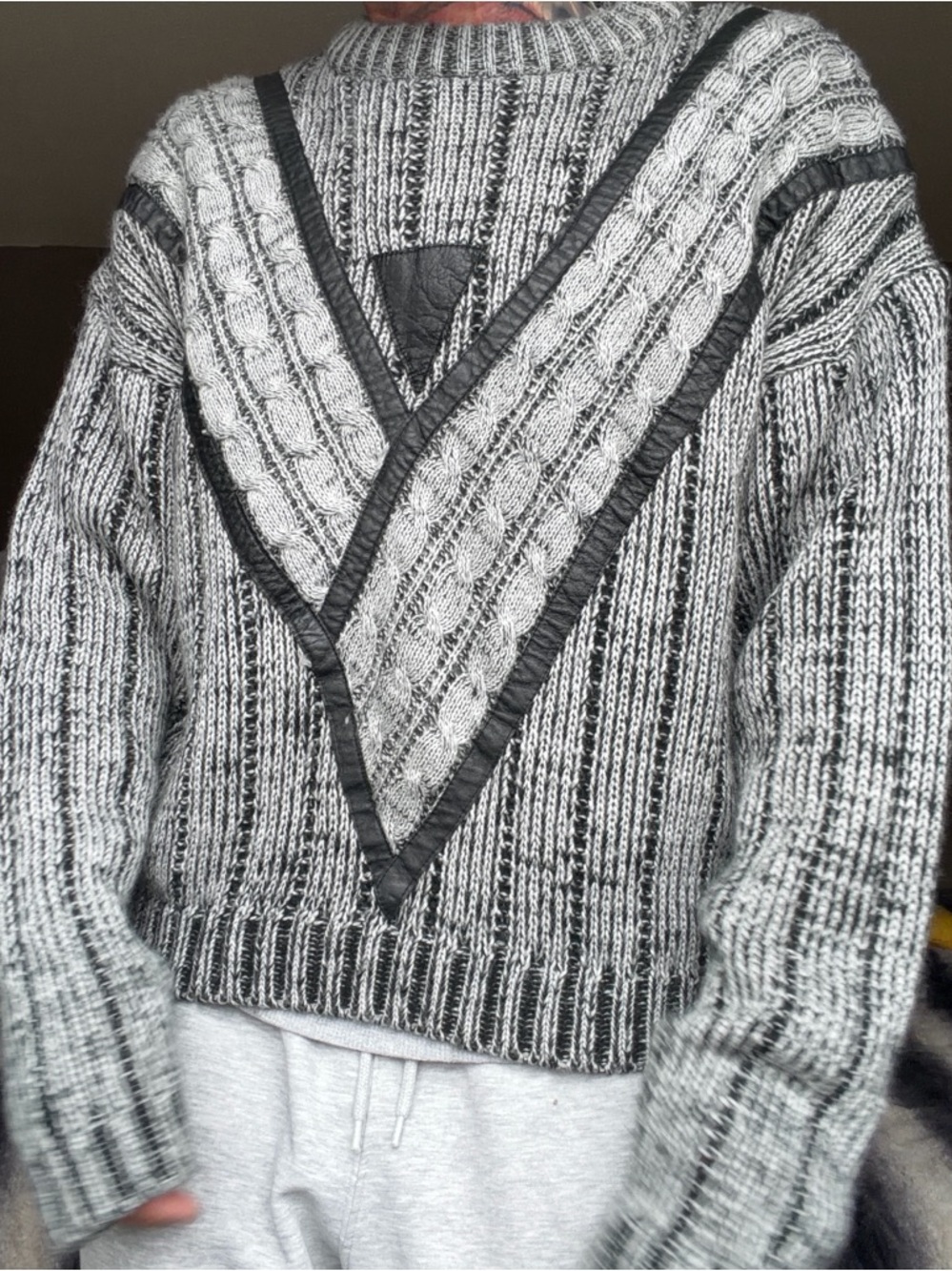 Vintage 1980’s Oversized Knit Crew Neck Sweater Men’s